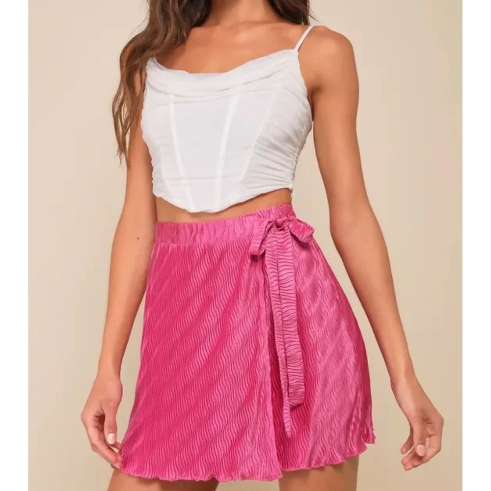 Lulus Cute Praise‎ Hot Pink Plisse Satin Faux-Wrap Mini Skort NWT Large Fuchsia